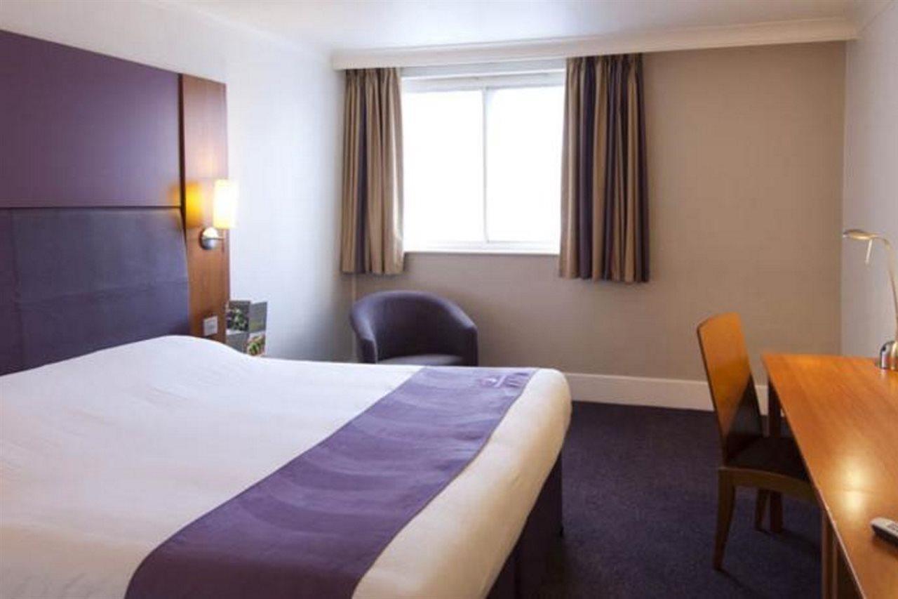 Premier Inn Runcorn Dış mekan fotoğraf
