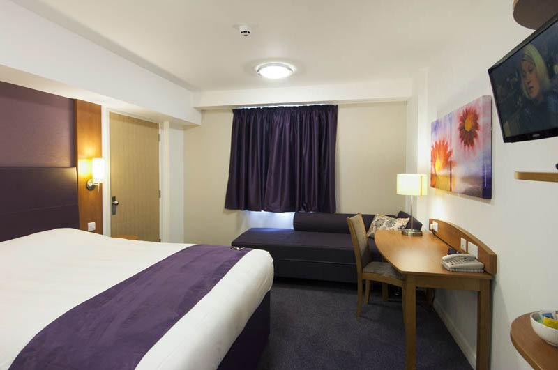 Premier Inn Runcorn Dış mekan fotoğraf